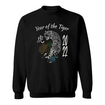 Tiger Zodiac Lunar Chinese New Year Awesome Vintage 2022 Ver2 Sweatshirt | Mazezy