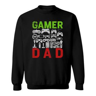 Video Gamer Dad Funny Birthday Gifts For Dad Father's Day Tee Sweatshirt | Mazezy
