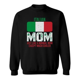 Vintage Italian Mom Italy Flag Design For Mother's Day Sweatshirt | Mazezy