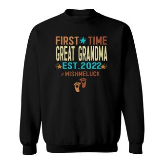 Womens Promoted To Great Grandma 2022 First Time Grandma Est 2022 Ver2 Sweatshirt | Mazezy