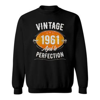 Womens Vintage 1961 - 61 Years Old Funny 61Th Birthday Sweatshirt - Seseable