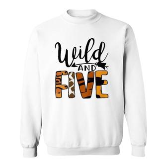 Kids Wild Five 5Th Birthday Boy Girl Fifth Bday 5 Years Old Sweatshirt | Mazezy
