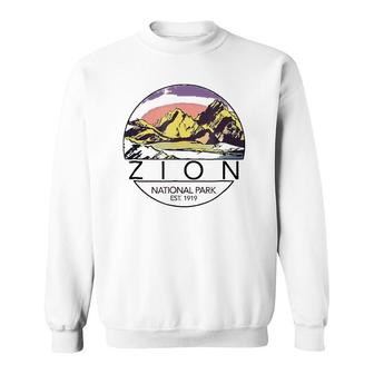 Retro Vintage Zion National Parks Tee Sweatshirt | Mazezy AU