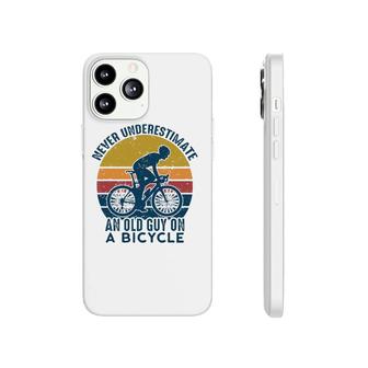 Vintage Never Underestimate An Old Man On A Bicycle Cyclist Phonecase iPhone | Mazezy