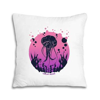 Vacay Mode Jellyfish Pink Circle Pillow | Mazezy