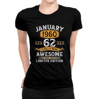 62 Years Old Retro Vintage 1960 January 1960 62Th Birthday Women T-shirt | Mazezy