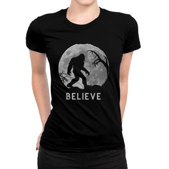 Believe Bigfoot Canadian And American Folklore Women T-shirt | Mazezy