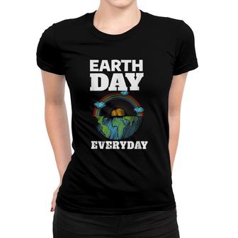 Earth Day Everyday Rainbow Teacher Retro Kids Cute Earth Day Women T-shirt - Seseable