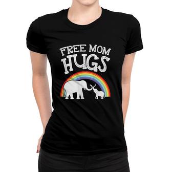 Free Mom Hugs Gift For Mothers Bonding With Children Women T-shirt | Mazezy