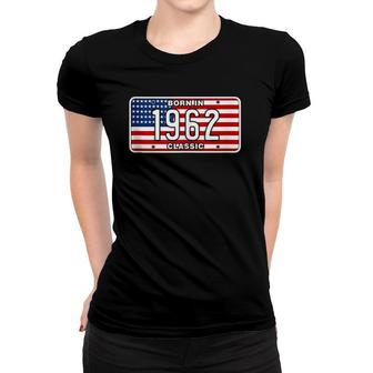 Gift For 59 Years Old Vintage Classic 1962 59Th Birthday Women T-shirt | Mazezy