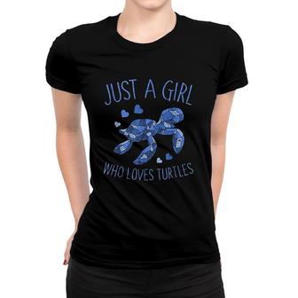 Sea Turtle Ocean Animal Turtle Women T-shirt | Mazezy