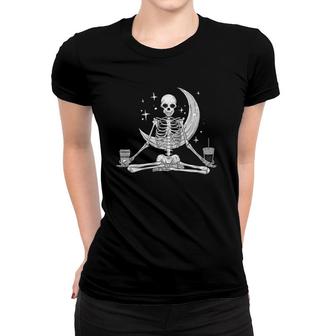 Skeleton Yoga Meditating And Drinking Coffee Funny Women T-shirt | Mazezy