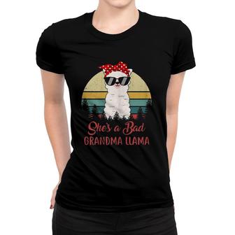 Womens She's A Bad Grandma Llamacute Mother's Day Gifts Women T-shirt | Mazezy