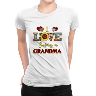 I Love Being A Grandma Gift Grandmother Sunflower Women T-shirt | Mazezy