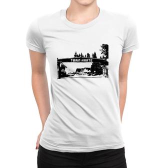 Twain Harte California Small Town Women T-shirt | Mazezy