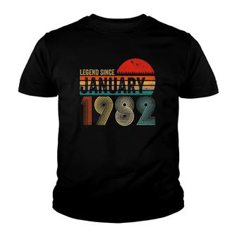 39 Years Old Retro Birthday Gift Legend Since January 1982 Ver2 Youth T-shirt | Mazezy CA
