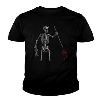 Blackbeard Pirate Skeleton Caribbean Battle Flag Youth T-shirt | Mazezy