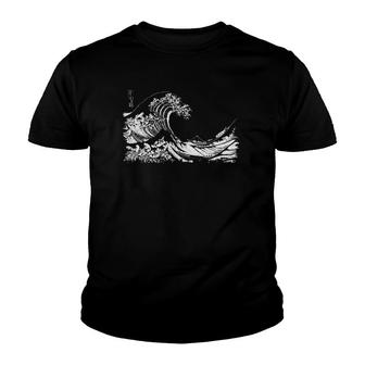 Famous Vintage Art The Ocean Great Wave Special Design Youth T-shirt | Mazezy