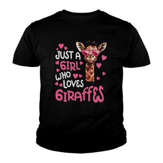 Funny Giraffe Motive For All Lover Of Animal Zoo Giraffe Youth T-shirt | Mazezy