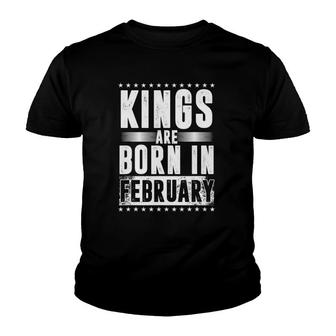 Kings Are Born In February Zodiac Sign Aquarius Pisces Gift Youth T-shirt | Mazezy
