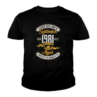 Legends Born In September 1981 40Th Birthday Gift 40 Yrs Old Youth T-shirt | Mazezy