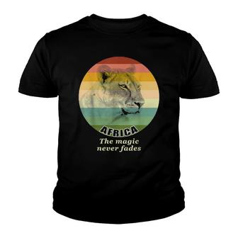 Lioness Face On Vintage Retro Sunset Magic Of Africa Youth T-shirt | Mazezy