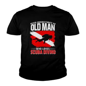 Never Underestimate An Old Man Diver Gift Scuba Diving Youth T-shirt | Mazezy