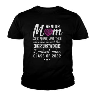 Proud Senior Mom 2022 Graduation Grad Class Of 2022 Ver2 Youth T-shirt | Mazezy