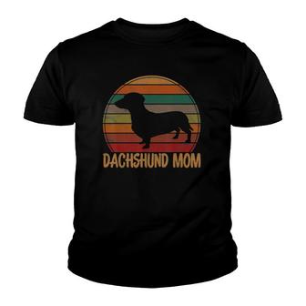Retro Dachshund Mom Gift Doxie Dog Owner Mother Pet Mama Youth T-shirt | Mazezy