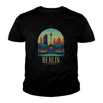 World Traveler In Berlin Youth T-shirt | Mazezy