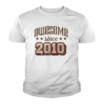 Awesome Since 2010 12Th Birthday Party Retro Vintage Men Youth T-shirt | Mazezy