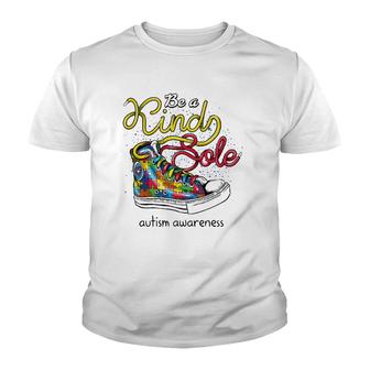 Be A Kind Sole Autism Awareness Puzzle Shoes Be Kind Gifts Youth T-shirt | Mazezy