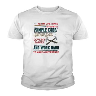 Carpenter Lived By A Simple Work Hard To Make A Difference Crossed Hammer Youth T-shirt | Mazezy