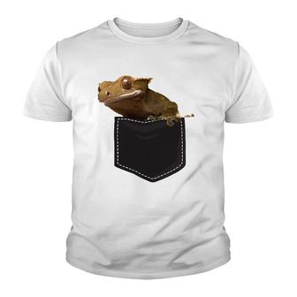 Crested Gecko Pocket Badge Youth T-shirt | Mazezy