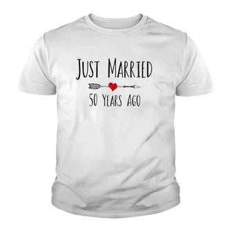 Just Married 50 Years Ago Husband Wife 50Th Anniversary Gift Youth T-shirt | Mazezy