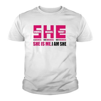 She Owns Minds 'Bout Business Businesswoman Entrepreneur Youth T-shirt | Mazezy