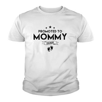 Womens Promoted To Mommy 2022 First Time Mom 2022 New Mother Youth T-shirt | Mazezy