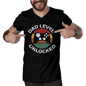 Dad Level Unlocked With Games Controler Fathers Day For Dad Men V-Neck Tshirt | Mazezy