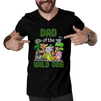 Dad Of The Wild One Zoo Birthday Safari Jungle Animals Men V-Neck Tshirt | Mazezy