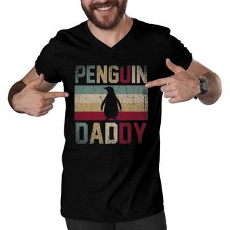 Father's Day Gift Idea Animal Lover Dad Retro Penguin Men V-Neck Tshirt | Mazezy