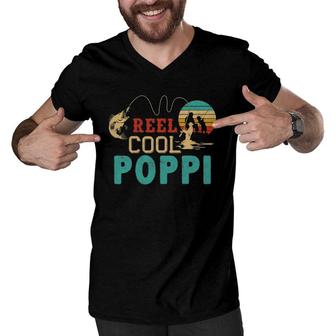 Fishing Reel Cool Poppi Father’S Day Gift Fisherman Poppi Men V-Neck Tshirt | Mazezy