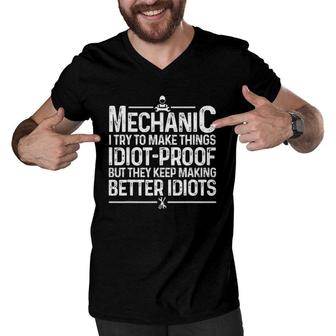 Funny Mechanic Design For Men Dad Car Garage Auto Mechanics Men V-Neck Tshirt | Mazezy