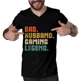 Gaming Dad Father's Day Christmas Video Gamer Men V-Neck Tshirt | Mazezy