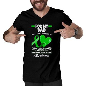 I Wear Green For My Dad Daddy Tbi Brain Injury Awareness Men V-Neck Tshirt | Mazezy