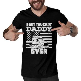 Mens American Flag Best Truckin Daddy Truck Driver Trucker Gift Men V-Neck Tshirt | Mazezy