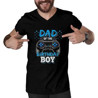 Mens Dad Of The Birthday Boy Matching Video Gamer Birthday Party Art Men V-Neck Tshirt - Seseable