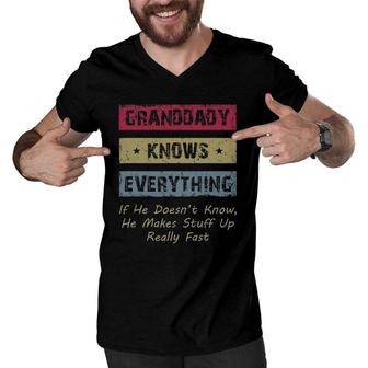 Mens Granddaddy Knows Everything Humor Saying Retro Grandpa Men V-Neck Tshirt | Mazezy