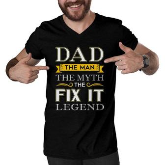 Mens Mr Fix It Dad Gifts Fathers Day Handy Man Men V-Neck Tshirt | Mazezy