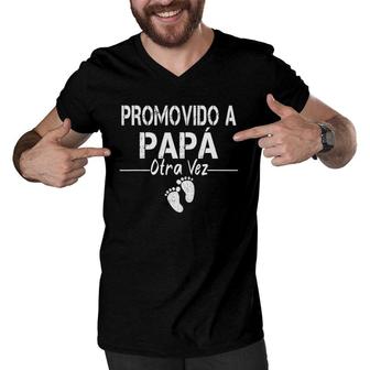 Mens Promovido A Papa Otra Vez Spanish Dad Again Announcement Men V-Neck Tshirt | Mazezy