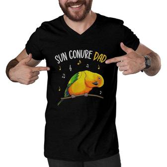 Sun Conure Dad Funny Parrot Bird Lover Men Men V-Neck Tshirt | Mazezy